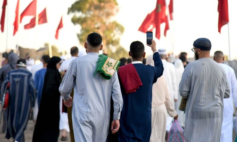 تبريكات الذكاء الاصطناعي تهدد المناسبات الدينية بخسارة البعد الإنساني