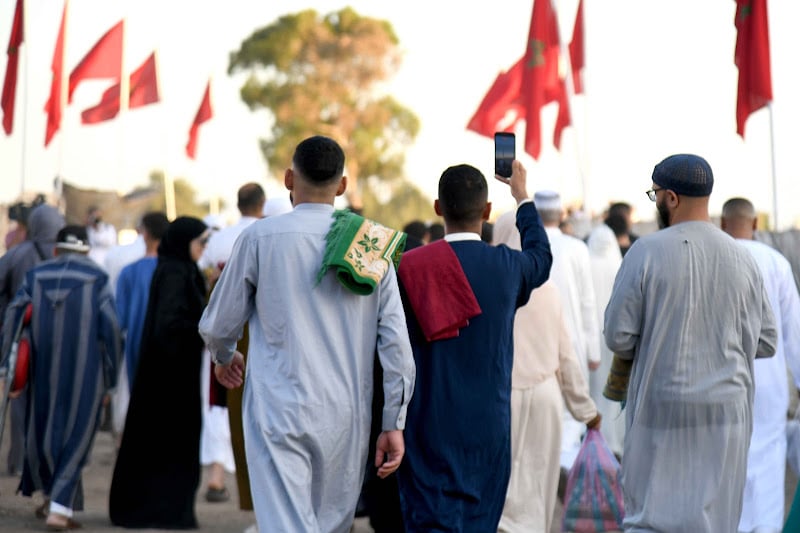 تبريكات الذكاء الاصطناعي تهدد المناسبات الدينية بخسارة البعد الإنساني