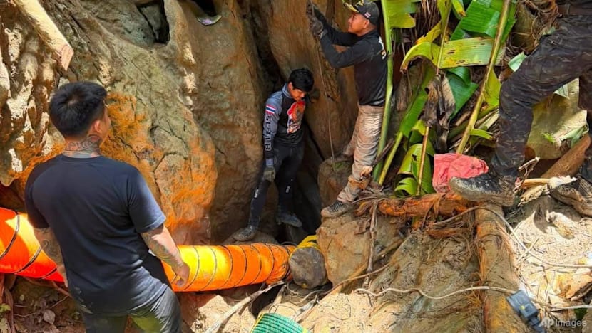 Search continues for 7 villagers trapped in flooded Laos cave