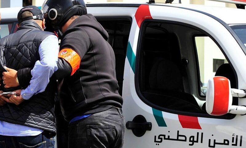 توقيف أب يشتبه في تعنيفه ابنه القاصر