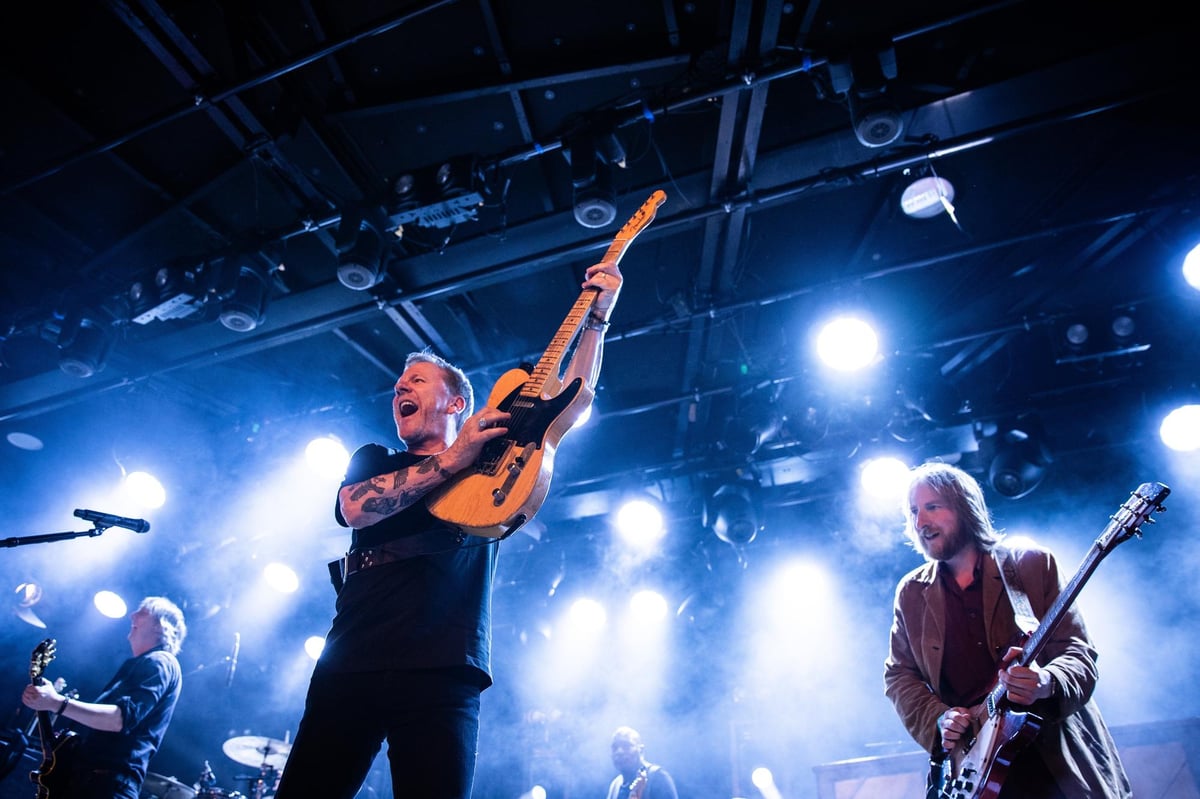 Kiefer Sutherland’s gig in Glasgow revived his family connection to Scotland