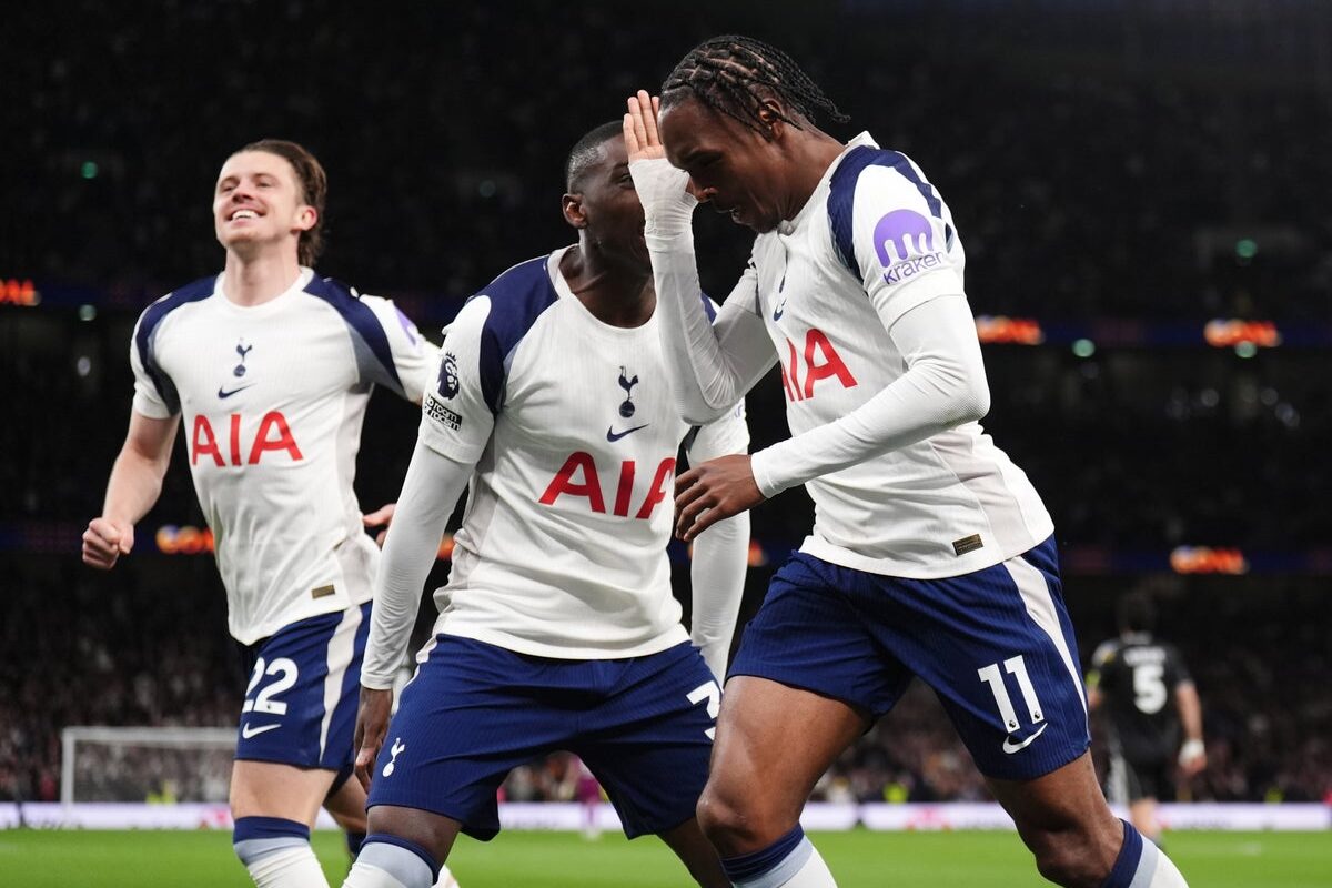 What do Tottenham and West Ham need to stay up? Premier League relegation permutations on final day