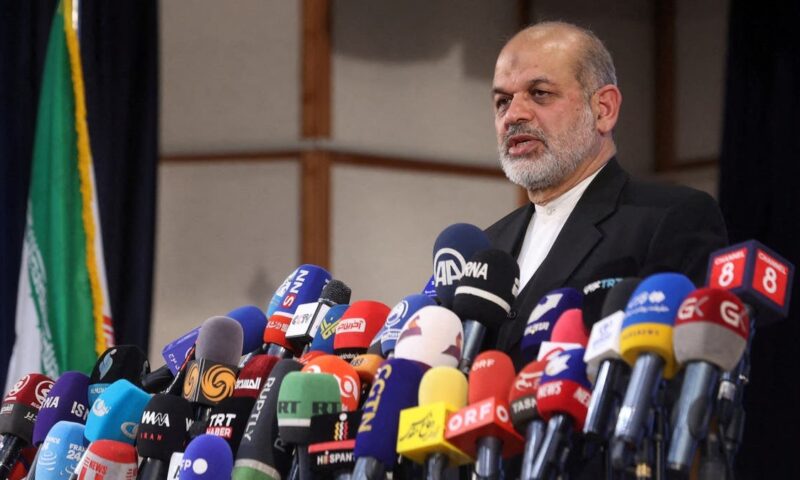 قائد الحرس الثوري يمسك لعبة التفاوض.. وموقف طهران يتشدد