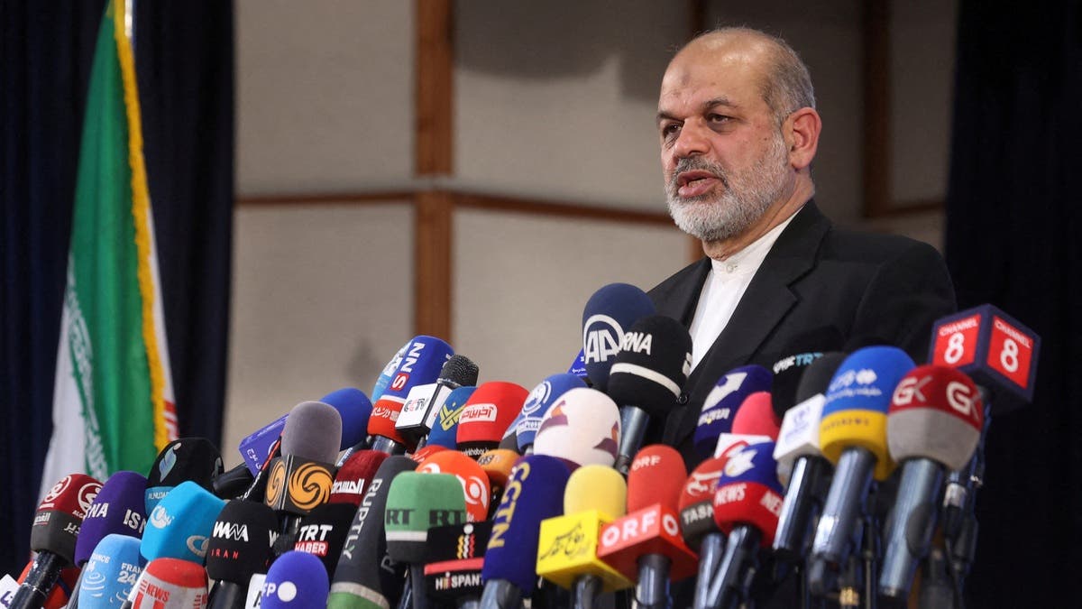 قائد الحرس الثوري يمسك لعبة التفاوض.. وموقف طهران يتشدد