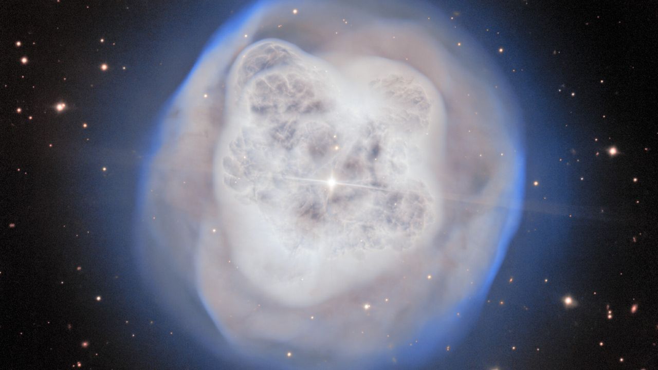 Cosmic crystal ball reveals an ancient dying star | Space photo of the day for May 22, 2026