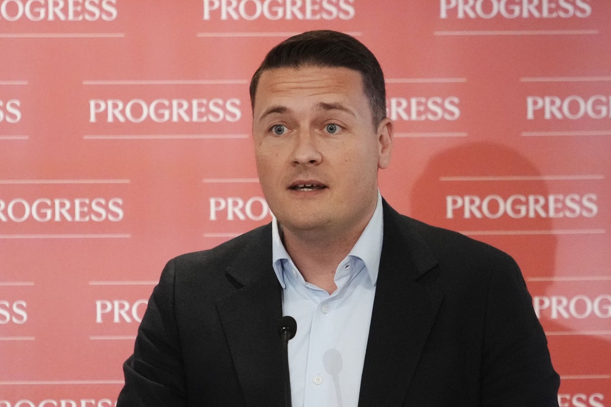 Streeting urges social media ban for under-16s
