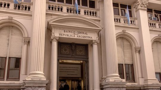 Argentina in talks to extend repo maturities beyond election