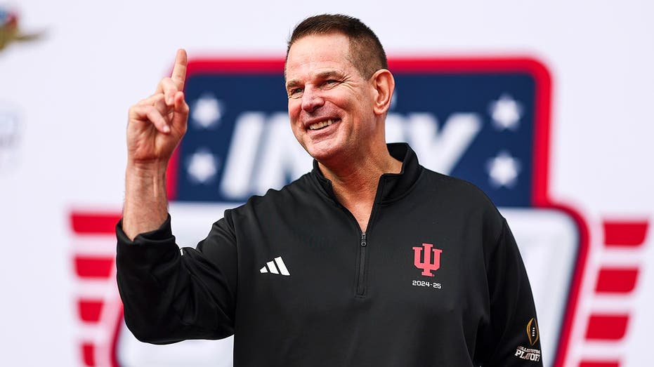 Curt Cignetti jokes he had to ‘coach the hell out’ of undefeated Hoosiers to be Indy 500 pace car driver