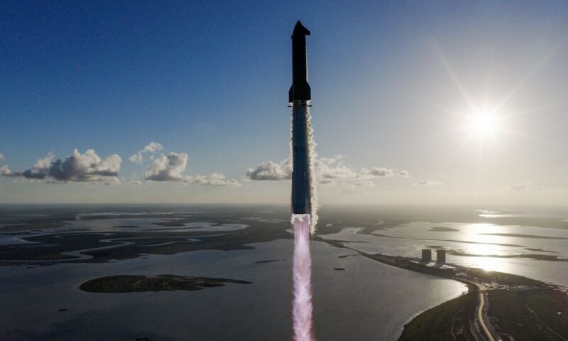 How to watch SpaceX launch its 1st Starship V3 megarocket today