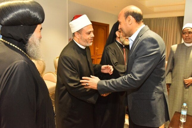 محافظ أسيوط يستقبل القيادات الدينية للتهنئة بقرب عيد الأضحى المبارك