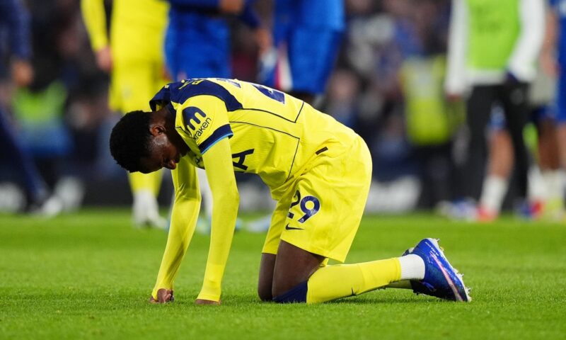 Tottenham v Everton LIVE: Spurs battle to avoid Premier League relegation plus West Ham v Leeds latest