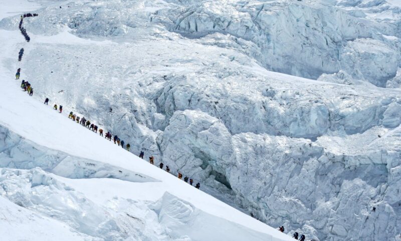 2 climbers die on Everest as record breaker warns of overcrowding