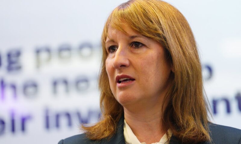 Rachel Reeves urged to ‘act now’ to save poorest from pain of rocketing winter energy bills