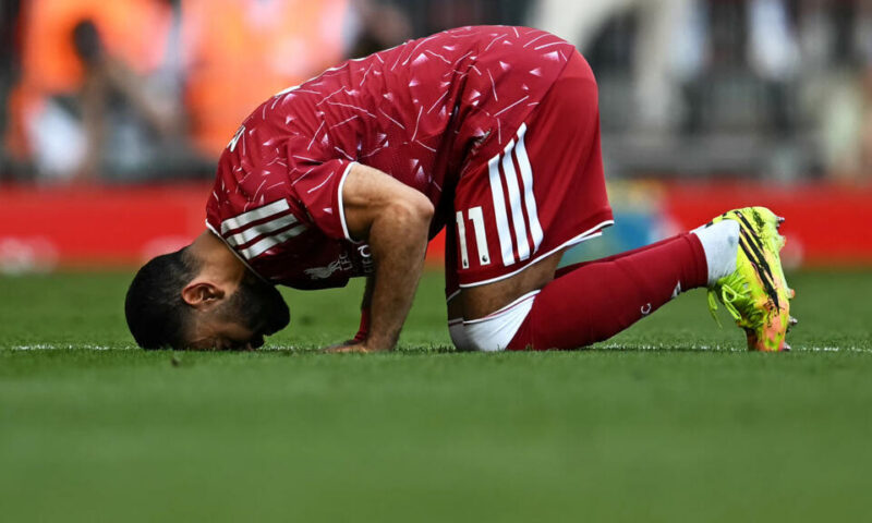 في آخر ظهور له مع ليفربول…صلاح يودع أنفيلد وينال جائزة رجل المباراة