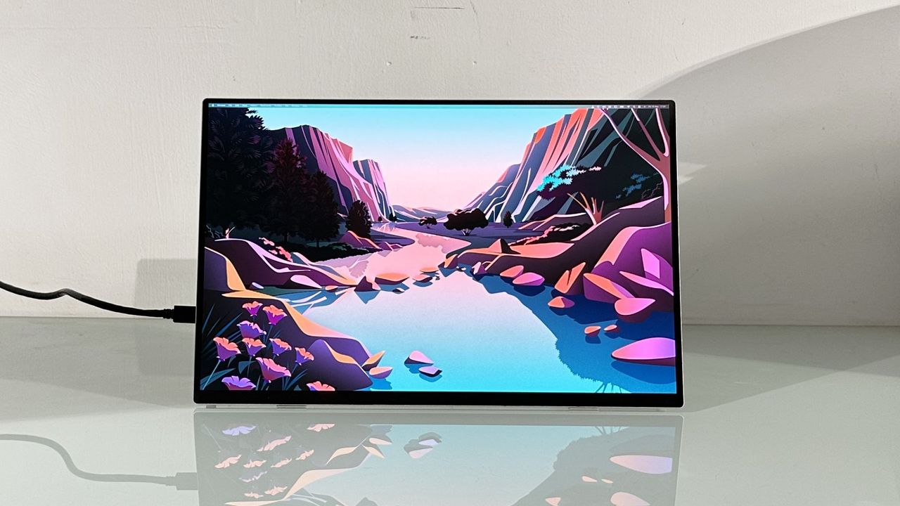 Acer ProDesigner PE160WUT review: A high-res, high-refresh OLED portable monitor let down by its anti-glare display