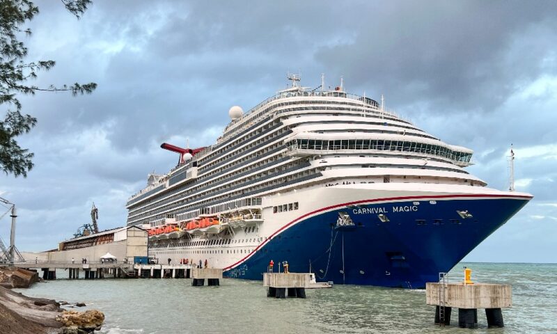 Florida man sues Carnival Cruise Line for $5M over alleged burns from hot deck