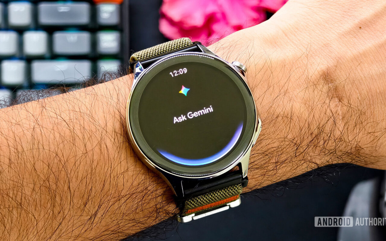 Wear OS 7 is the ultimate insult to Pixel owners