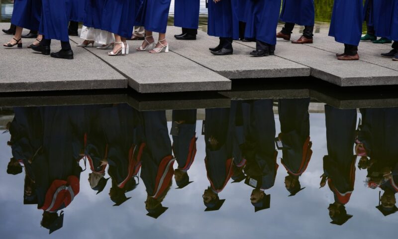 As grads enter tough job market, moving home ‘makes perfect sense’: experts