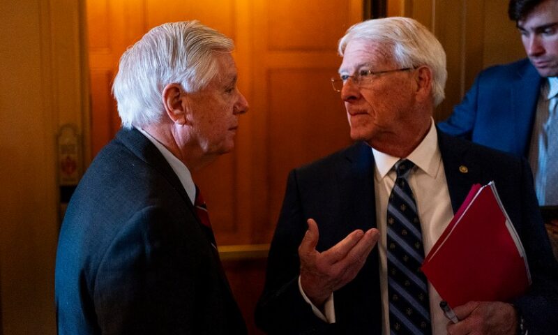 GOP Sens. Lindsey Graham, Roger Wicker blast reports of 60-day ceasefire deal with Iran