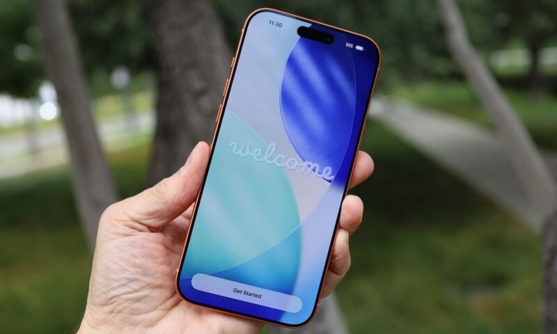 Apple, Samsung, and Google phones are all on sale for Memorial Day — these are the 12 best deals from Amazon, Verizon, T-Mobile, and others today