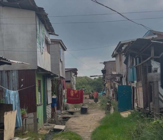 Paknaan residents fear displacement from 4th Cebu-Mactan Bridge project