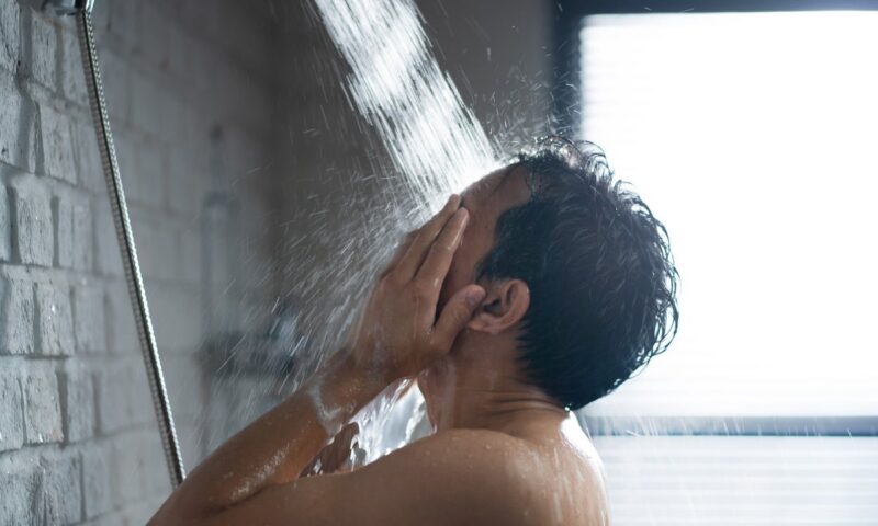 Why you should always avoid taking a cold shower during a heatwave