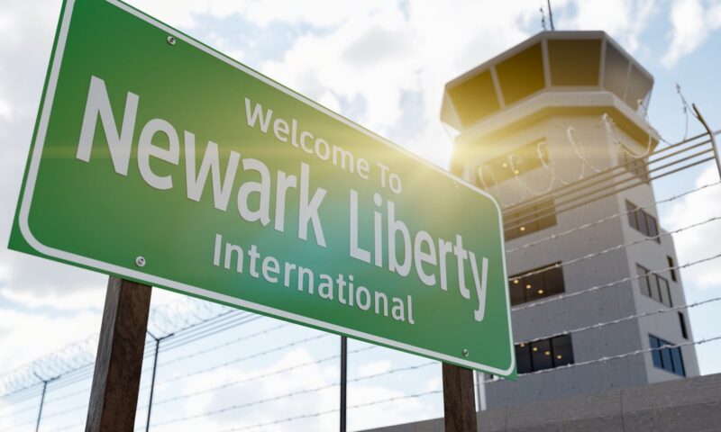 DHS threats to pull agents from Newark Airport ahead of World Cup will cost $8 billion, advisory group warns