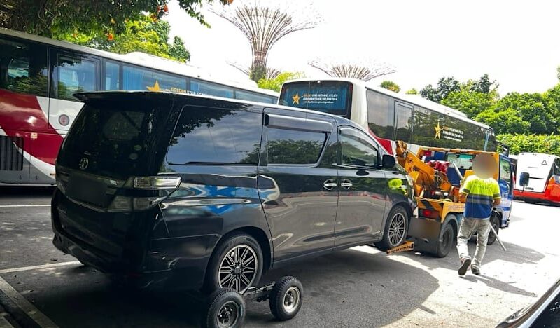 14 nabbed in crackdown on illegal cross-border transport services