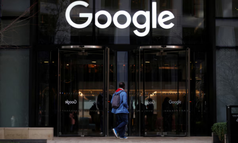 EU plans to fine Google high triple-digit million euro sum, Handelsblatt reports
