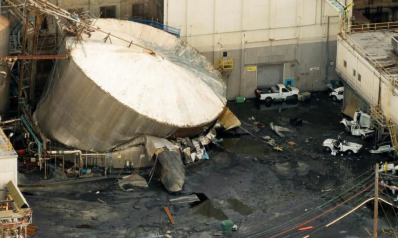 Second death confirmed after blast in Washington state, and no survivors expected