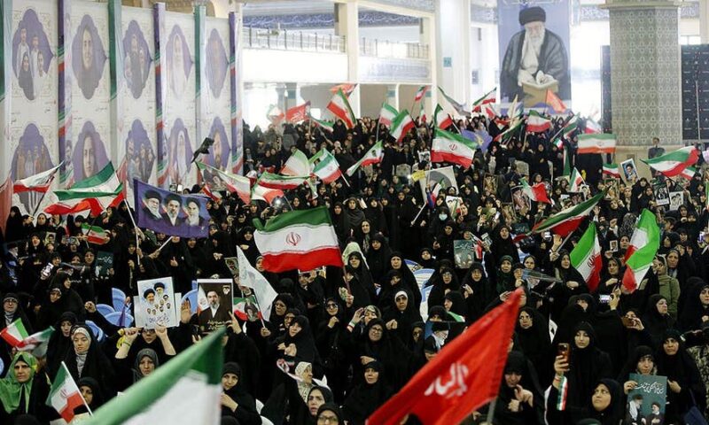 Iranian regime critic warns Trump deal could be ‘lifeline’ for regime, claims people are ‘nervous’