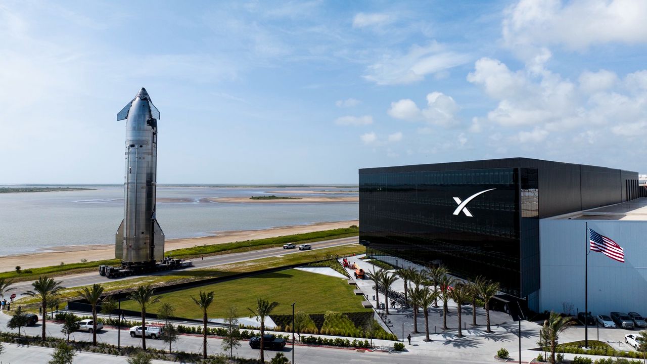 Worker dies at SpaceX’s Starbase ahead of Starship V3 megarocket launch