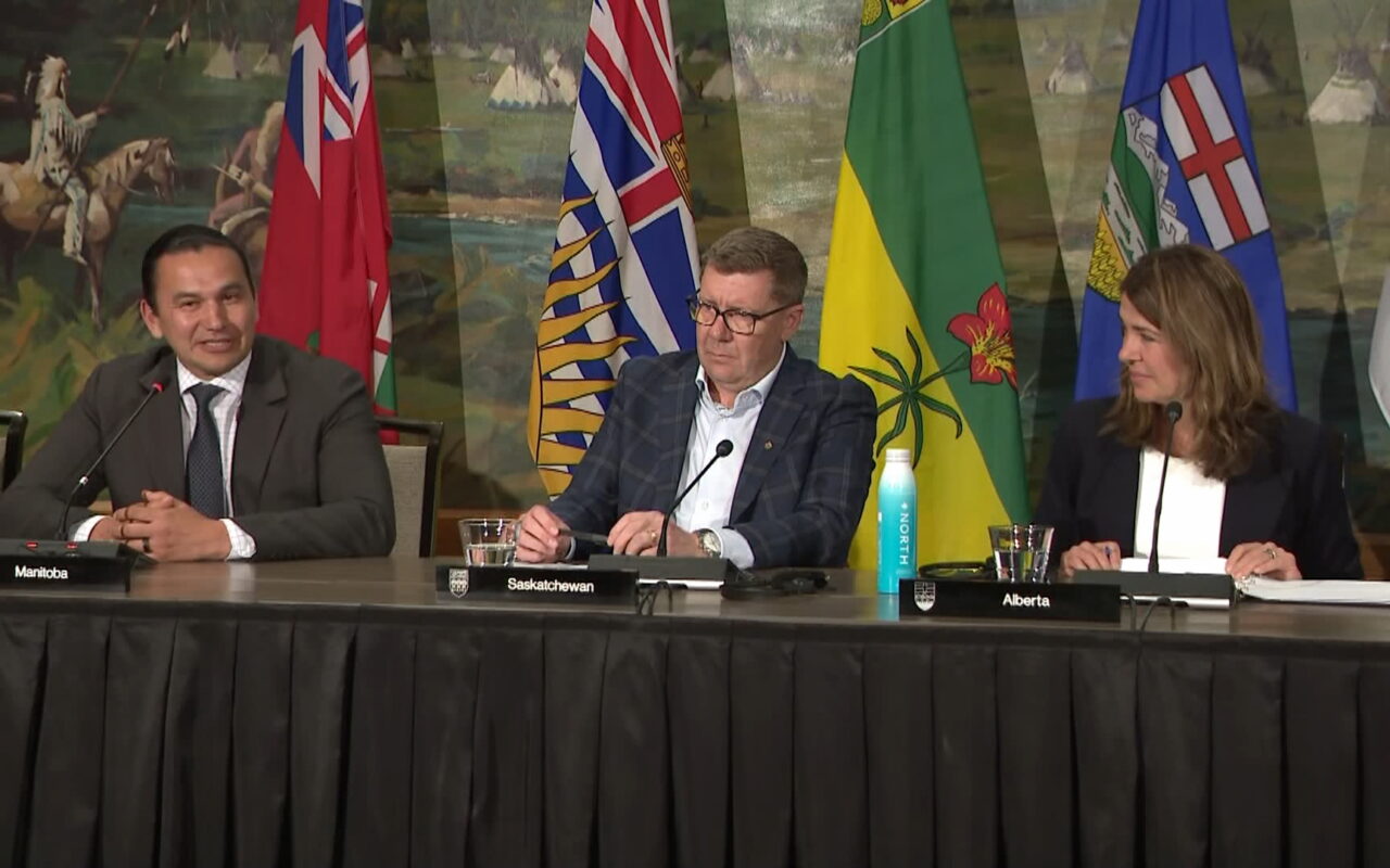 Premiers of Alberta, Manitoba spar over need to consult with First Nations