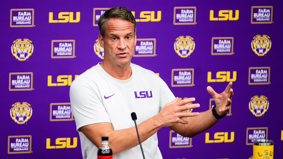 Lane Kiffin can’t stop talking about Ole Miss, even while explaining why he chose LSU over Florida