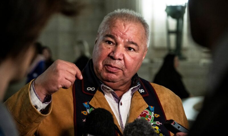Manitoba Métis Federation president David Chartrand runs uncontested for 4th time