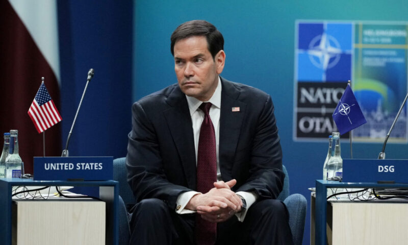 News Wrap: Rubio meets with NATO allies amid troop level confusion