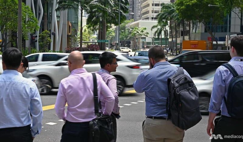 Wage growth slowed for Singapore workers in 2025, expected to stay moderate in 2026: MOM