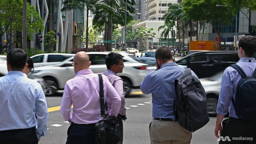 Wage growth slowed for Singapore workers in 2025, expected to stay moderate in 2026: MOM