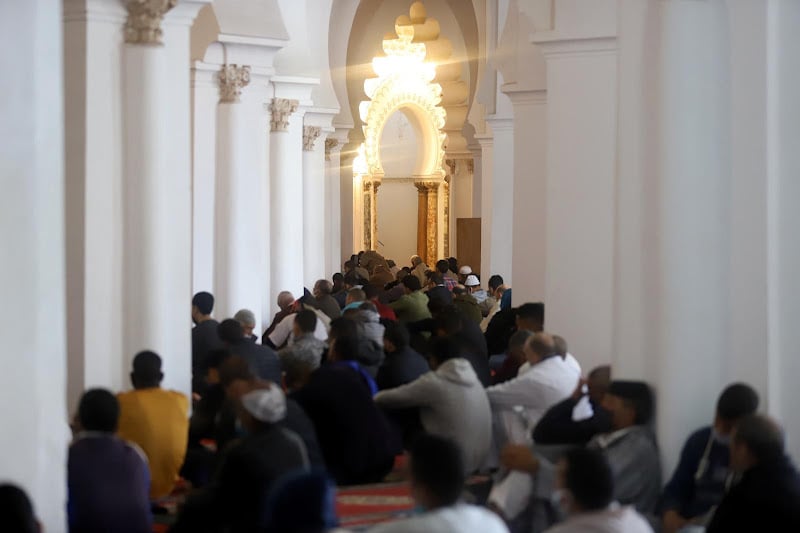 دعوات لاعتماد الأمازيغية في خطب الجمعة تجدد نقاشات “التبليغ الديني”