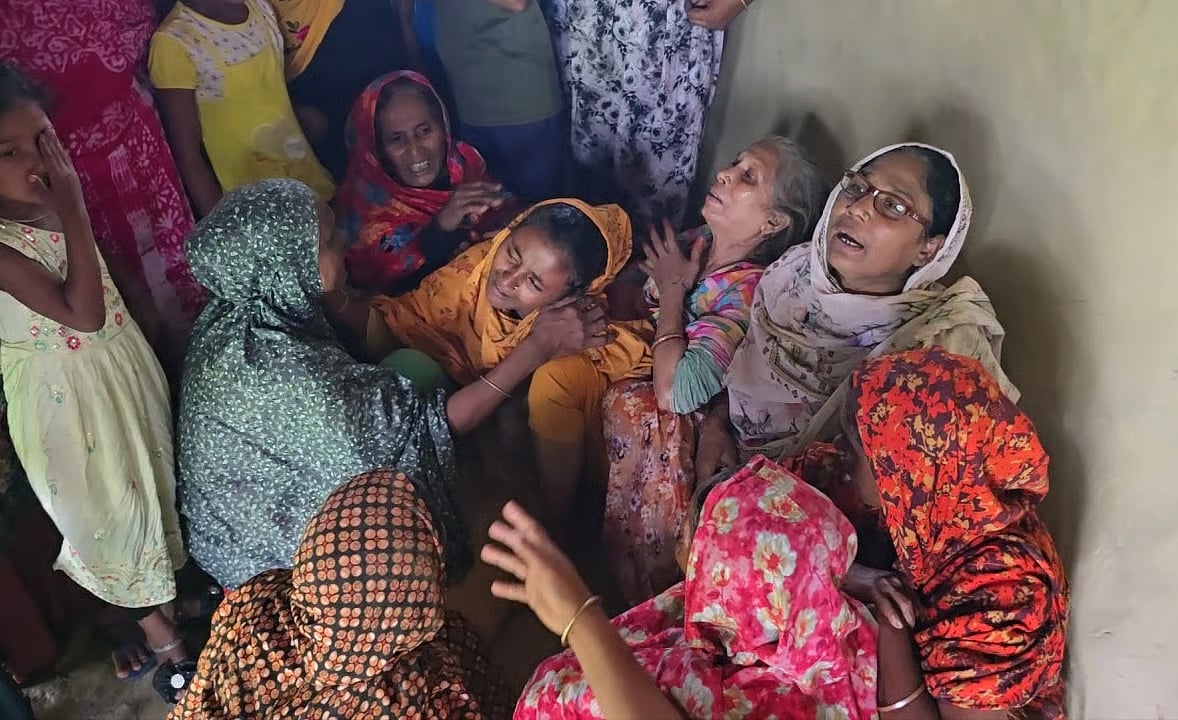 10 of 15 killed in Tangail truck overturn were all hawkers from same union in Naogaon