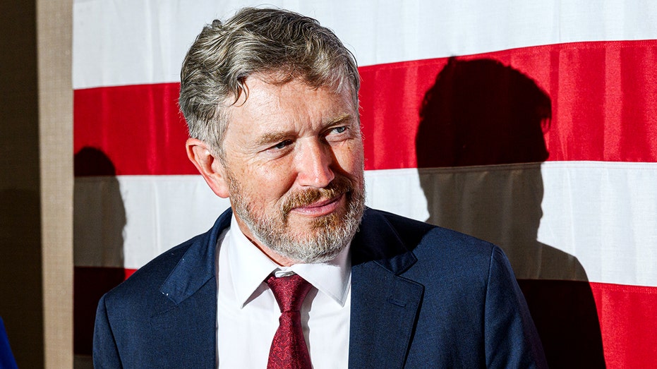 Ousted Massie sides with Trump on Iran deal amid GOP backlash, confidently exclaims, ‘Heck yes!’
