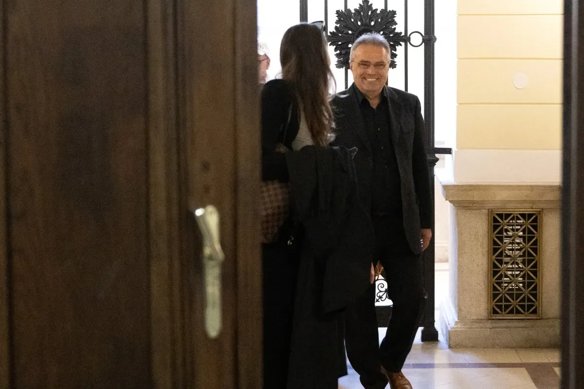 Verdict due in trial of Austrian ex-agent accused of spying for Russia