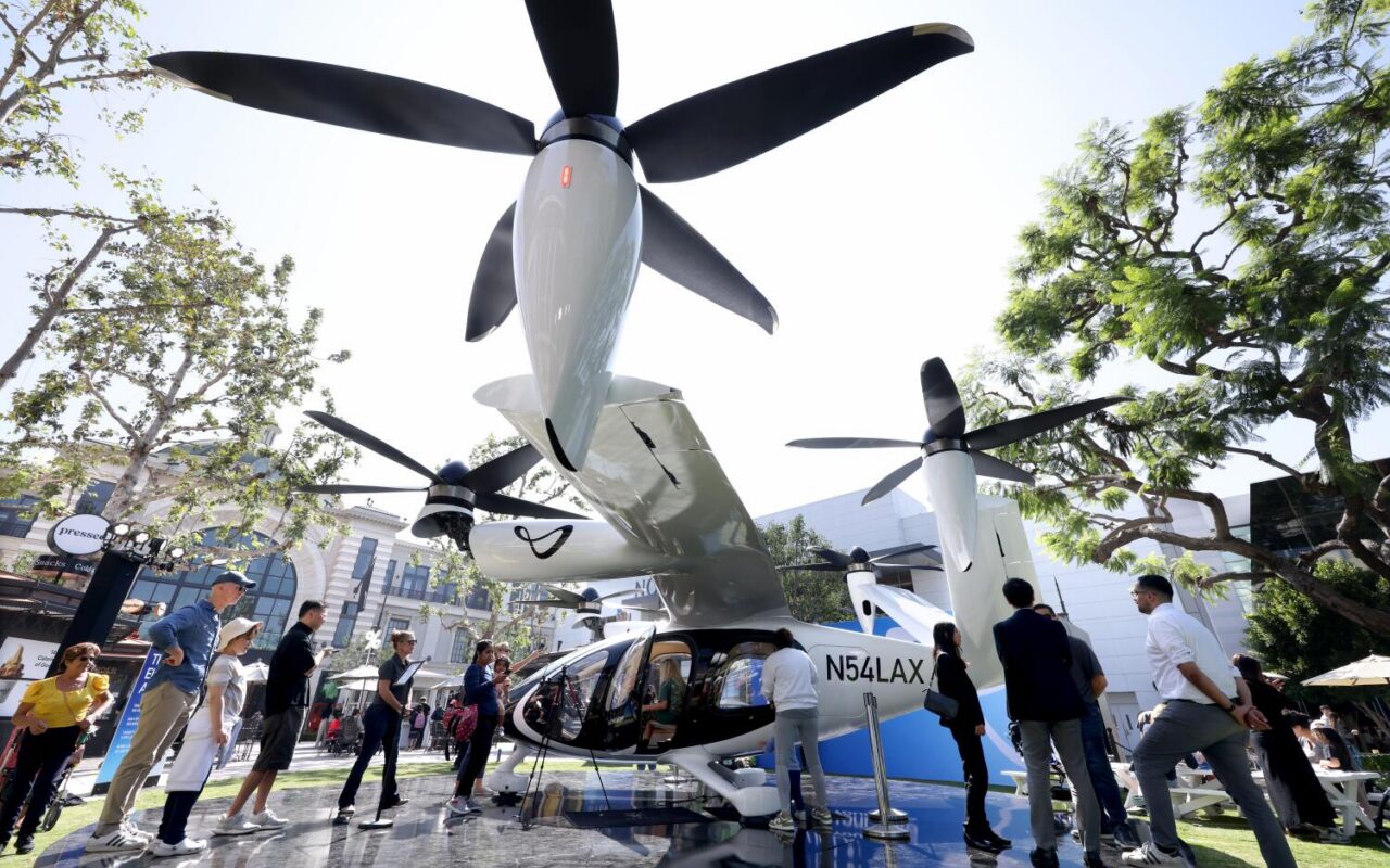 Dogfight over California: The ugly battle between electric air taxi leaders Joby and Archer