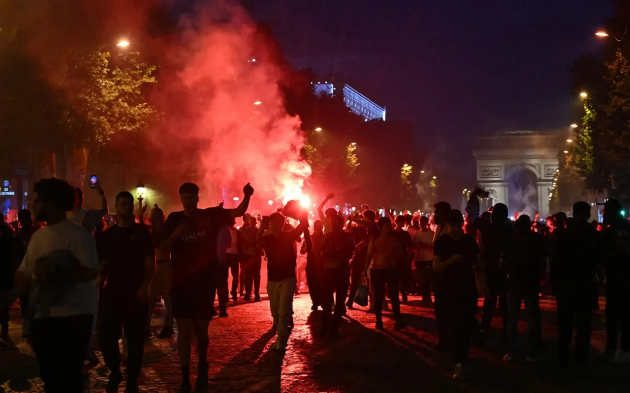 France to deploy 22,000 police officers for Champions League final