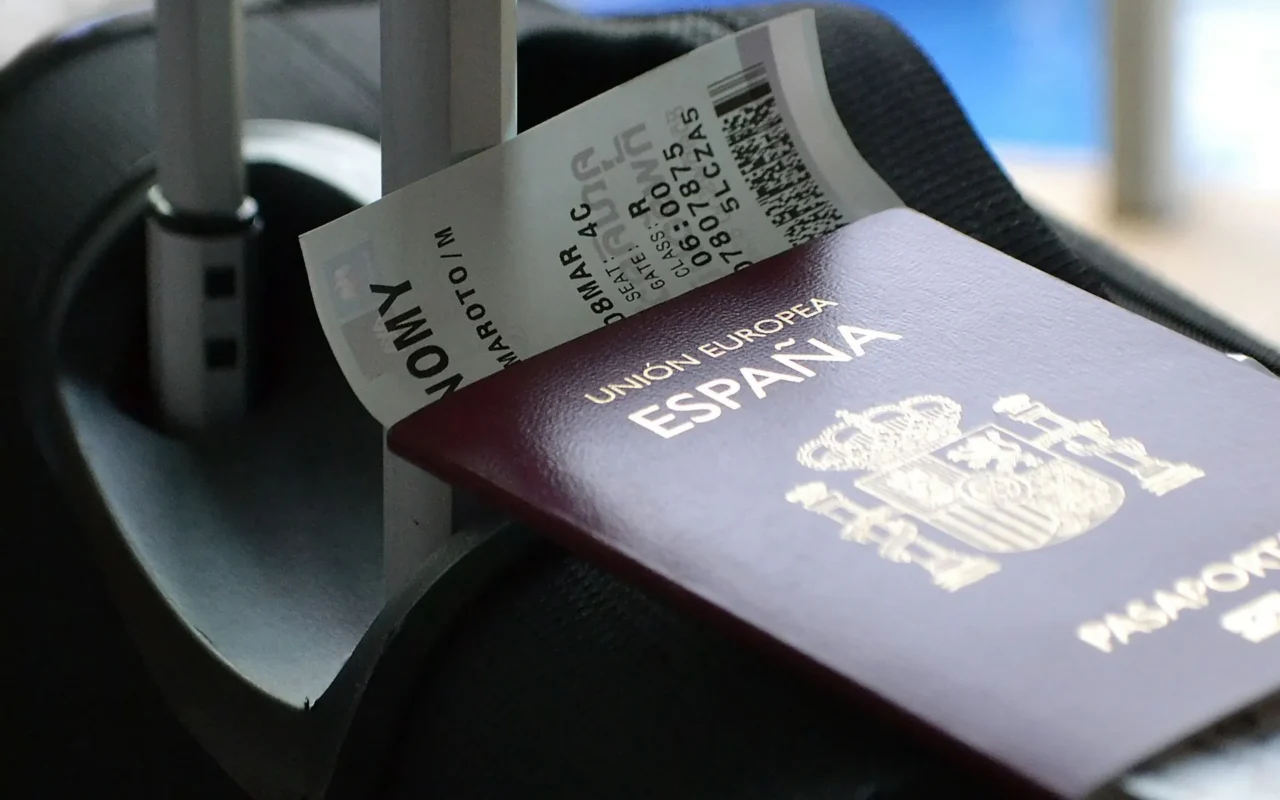 Is it worth getting a lawyer for your Spanish citizenship application?