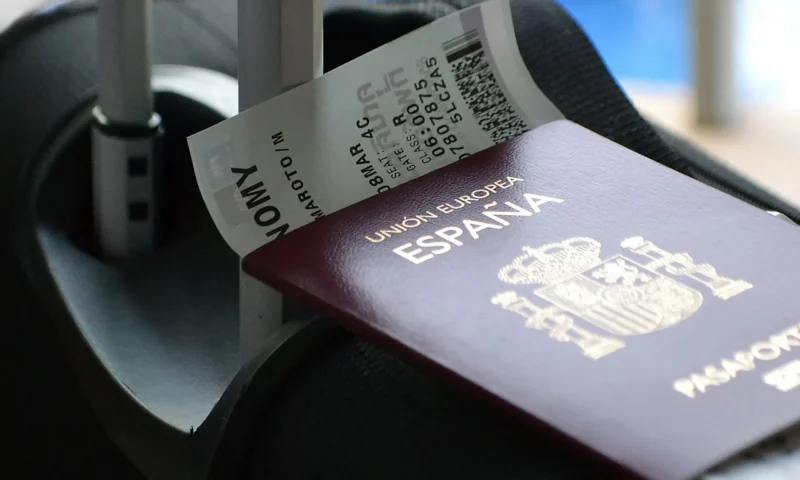 Is it worth getting a lawyer for your Spanish citizenship application?