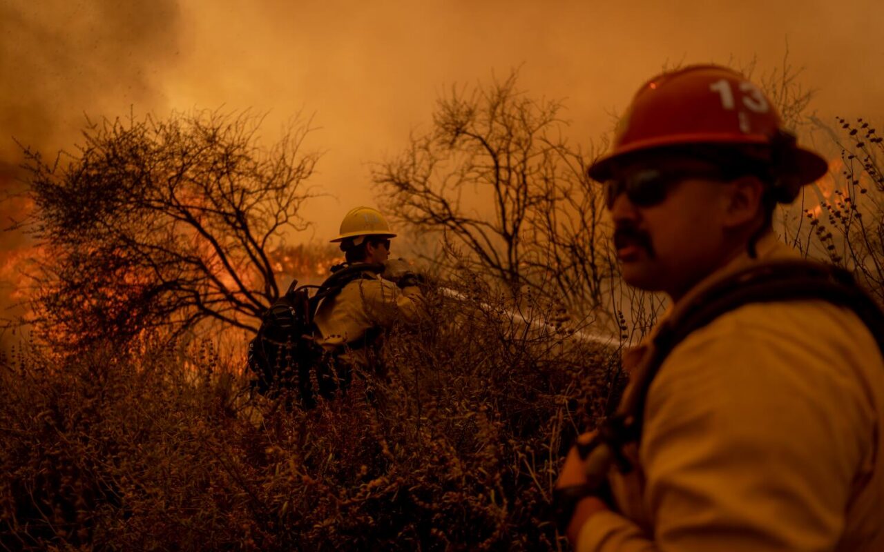 Sandy fire crew salvages family wedding ring amid Simi Valley ashes