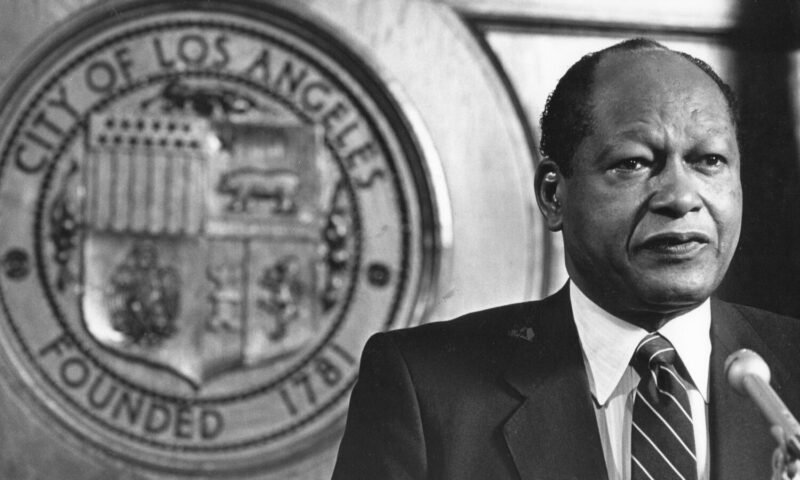 L.A. politics fractures amid dissatisfaction, frayed alliances, generational conflict
