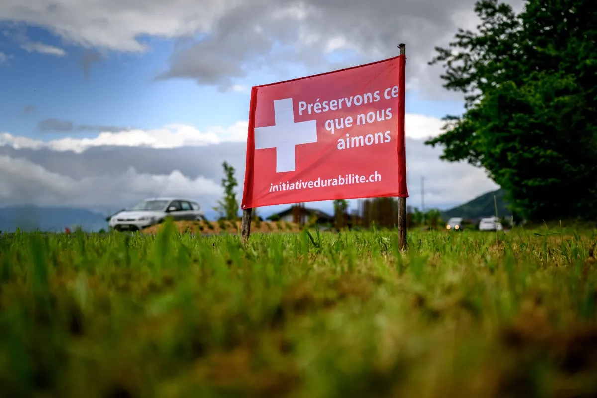 Swiss divided as population cap vote nears