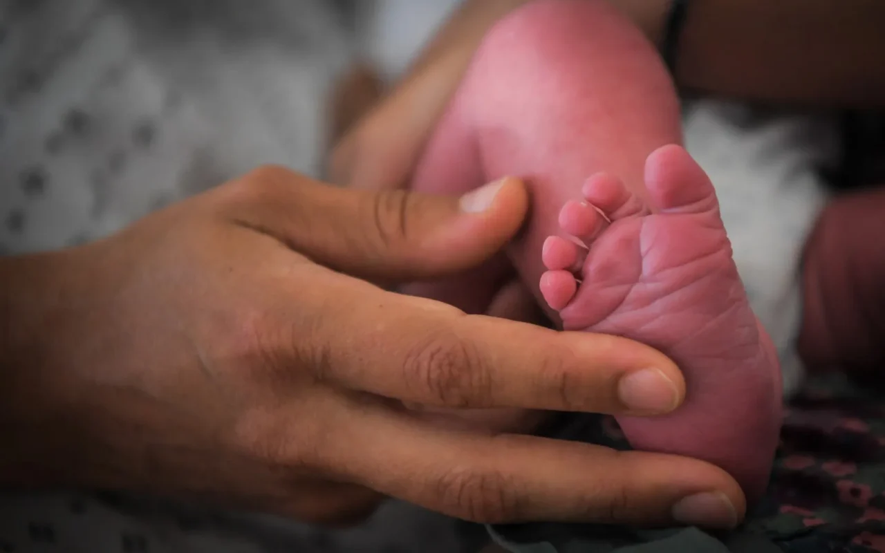 How new parents in France can now take an extra two months’ leave